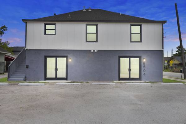 6504 Canal ST #2B, Houston, TX 77011