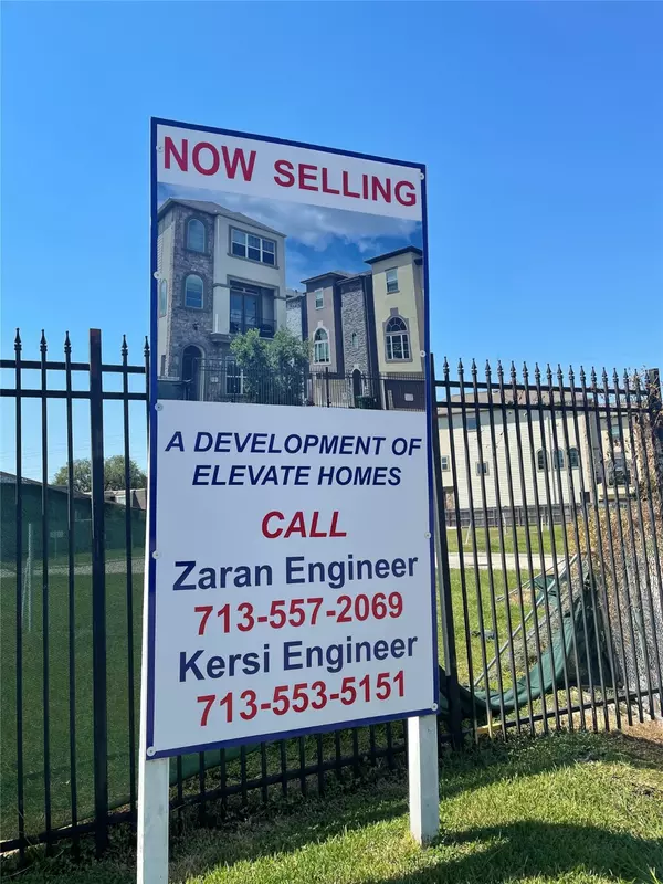 Houston, TX 77042,11121 Olympia DR