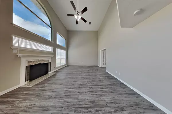 Sugar Land, TX 77498,12710 Autumn Glen DR