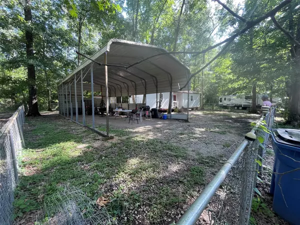 Livingston, TX 77351,245 Beaver RUN