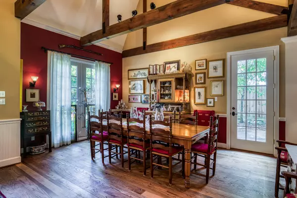 Brenham, TX 77833,1606 Lee ST