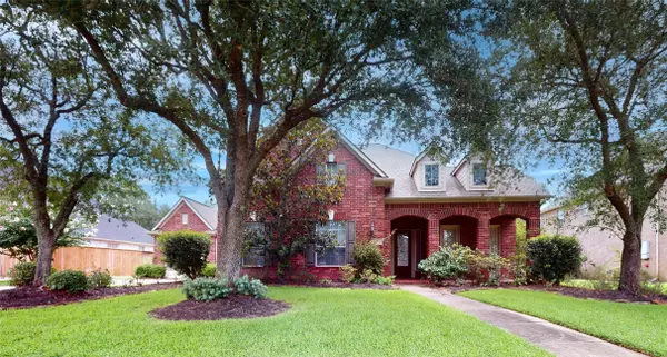 316 Grand Creek DR, League City, TX 77573