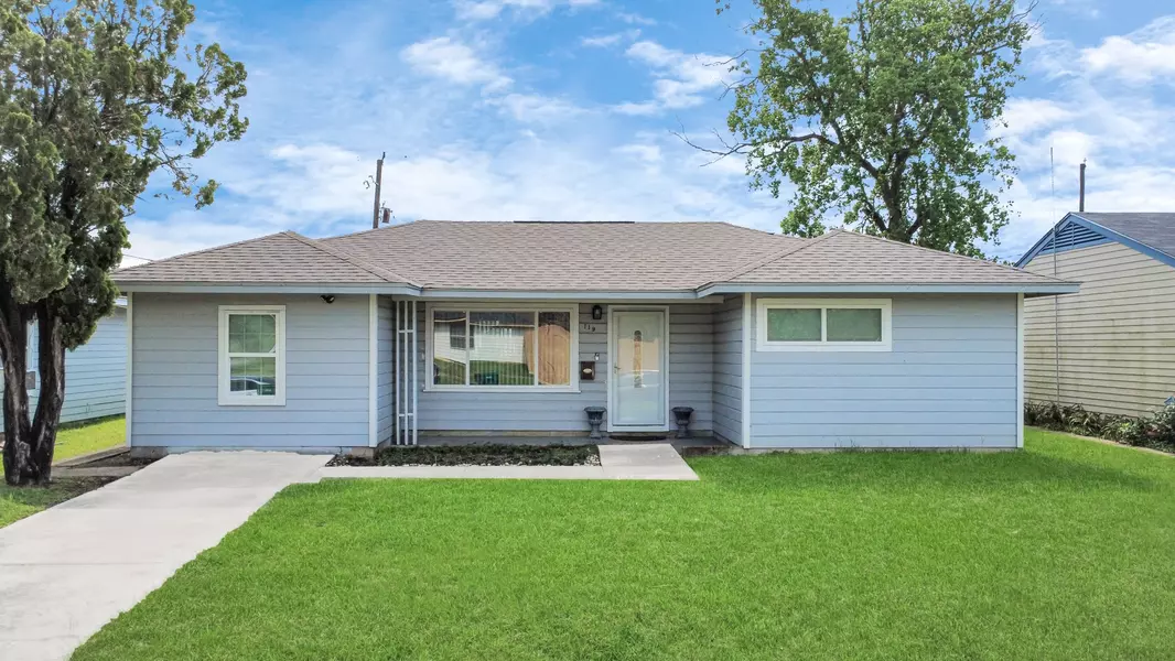 119 Burke RD, Pasadena, TX 77506