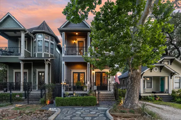 414 E 28th ST, Houston, TX 77008
