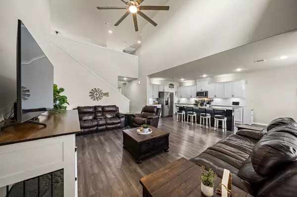 Dickinson, TX 77539,4221 E Bayou Maison CIR