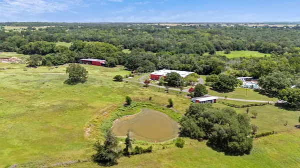 La Grange, TX 78945,3541 State Highway 159