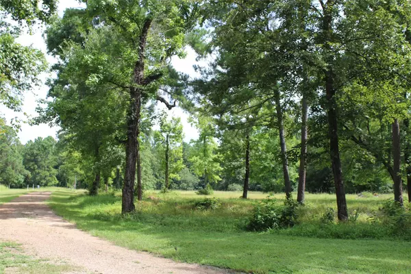 Point Blank, TX 77364,300 Bowling RD