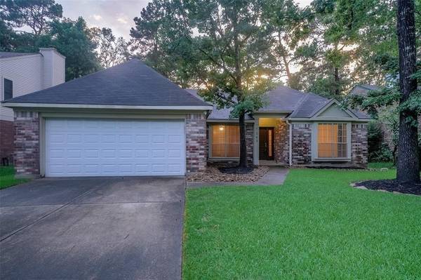 143 W Village Knoll CIR, Spring, TX 77381