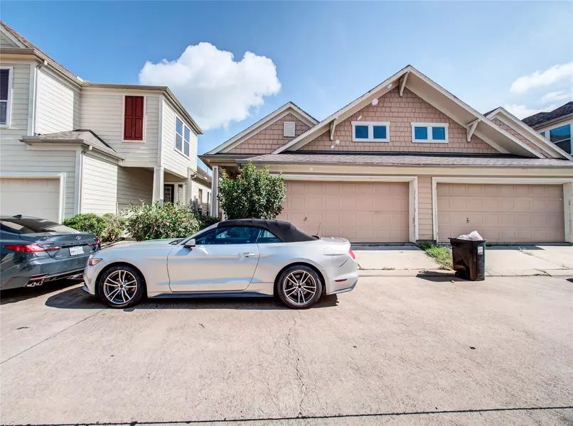 14926 TUTTLE POINT, Houston, TX 77082