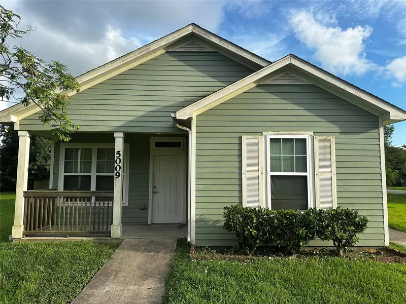 5009 Lawndale ST, La Marque, TX 77568