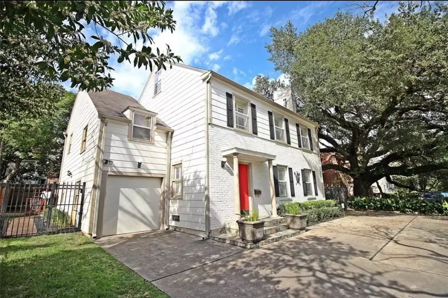 1216 S Shepherd DR, Houston, TX 77019