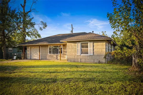 Houston, TX 77015,13001 Knollcrest ST