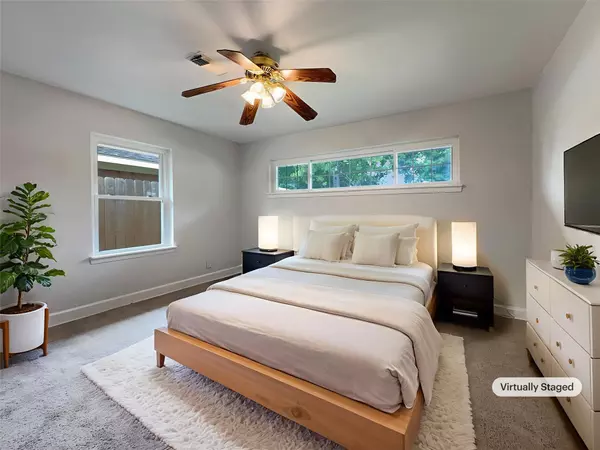 Deer Park, TX 77536,221 Robin ST