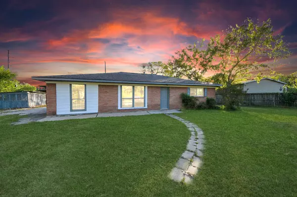 7922 Sheree ST, Houston, TX 77049