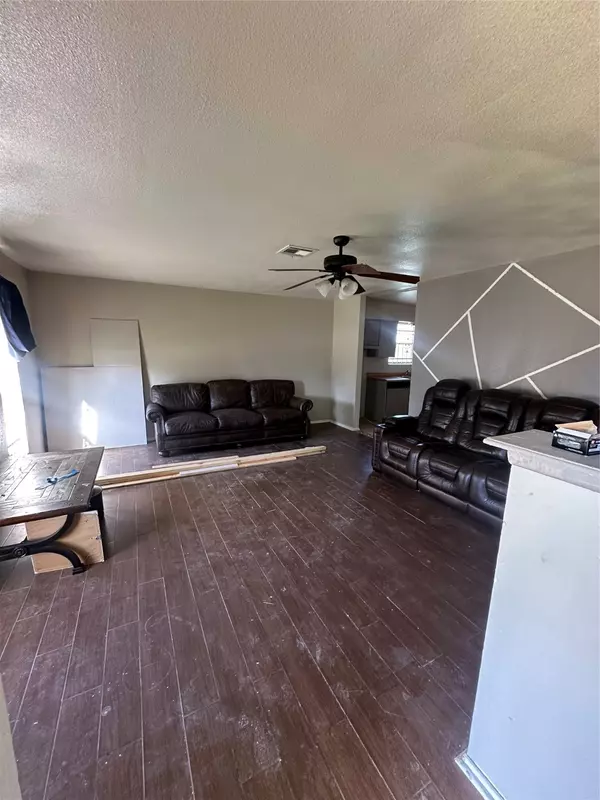 Houston, TX 77053,5130 Wickview