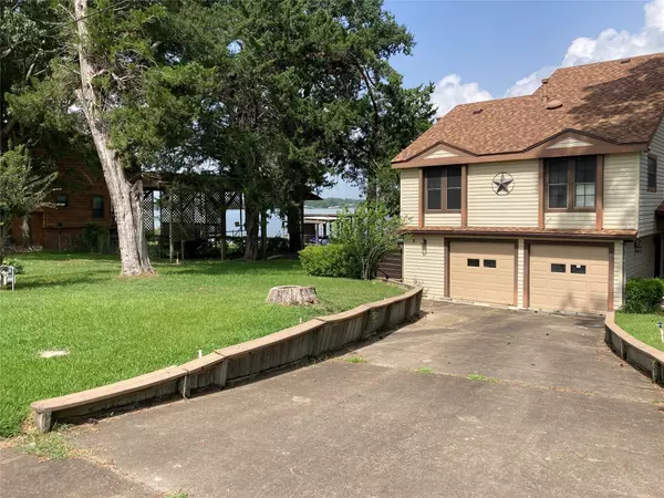 Onalaska, TX 77360,554 Harbor DR