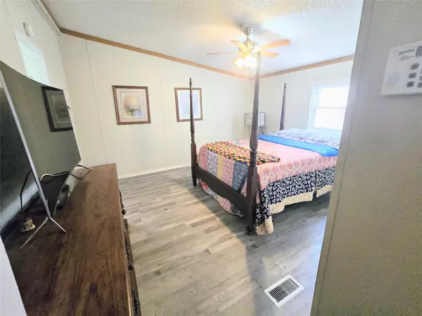 Livingston, TX 77351,118 Noel