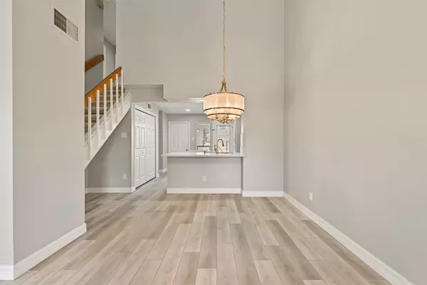 Houston, TX 77058,16606 Holly Trail DR