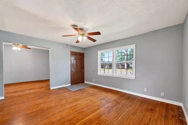 Pasadena, TX 77502,1112 Eva AVE