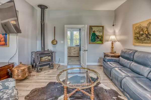 Cat Spring, TX 78933,10347 Pless RD