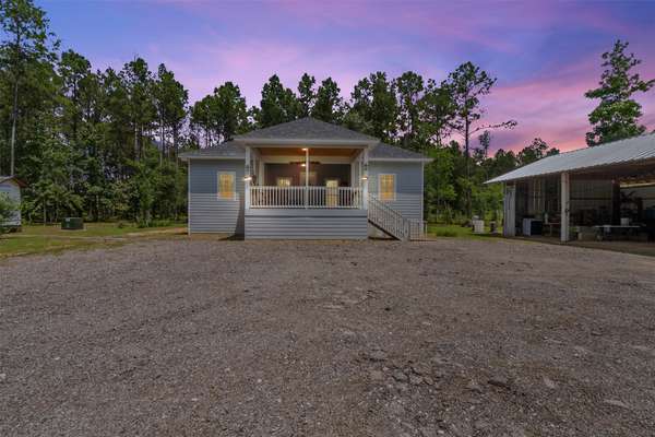 151 Thomas Windt RD, Shepherd, TX 77371