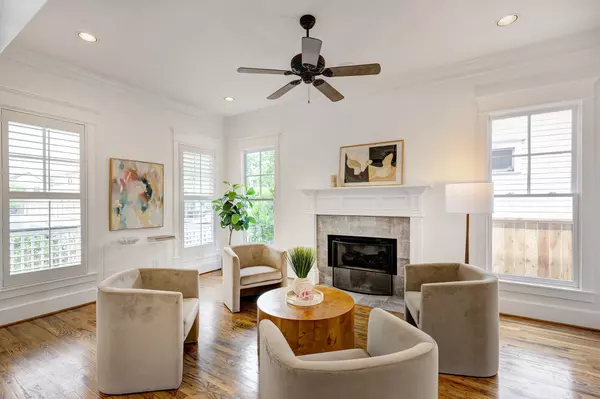 Houston, TX 77007,806 Waverly ST