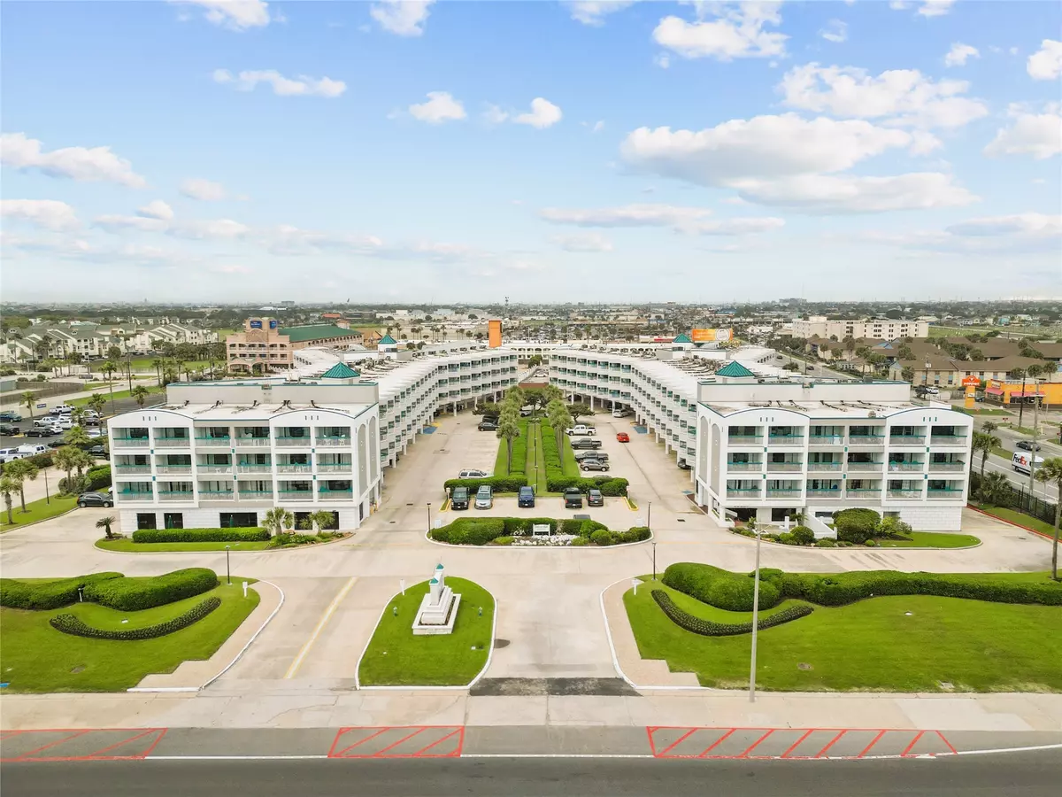 Galveston, TX 77551,6102 Seawall BLVD #290