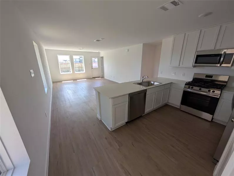 5047 Esperanza Terrace DR, Richmond, TX 77469