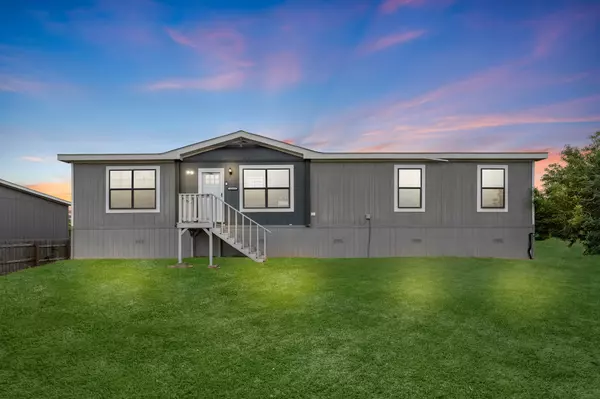 12424 Annette RD,  Angleton,  TX 77515