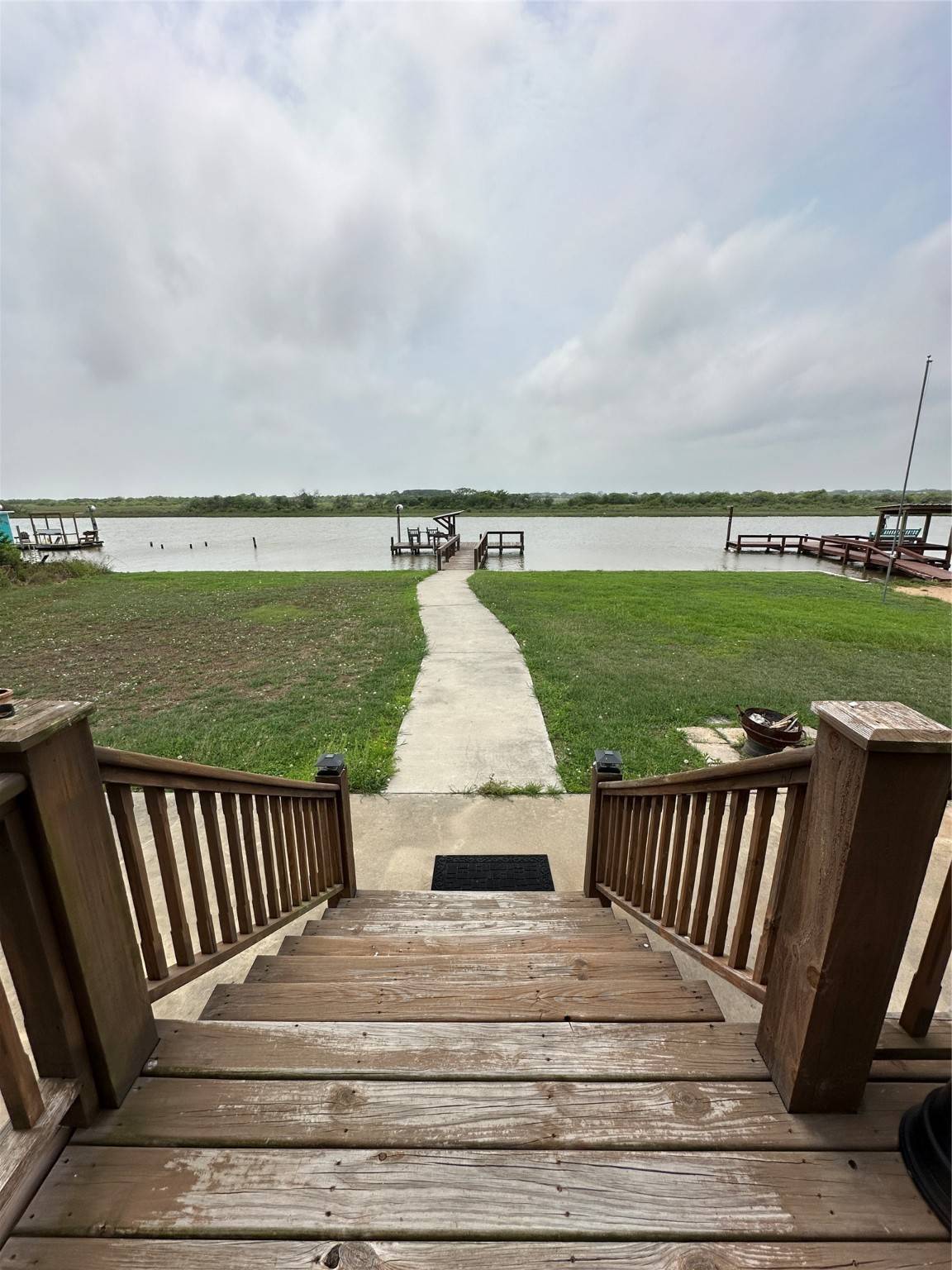 822 SEAGULL ROAD, Sargent, TX 77414