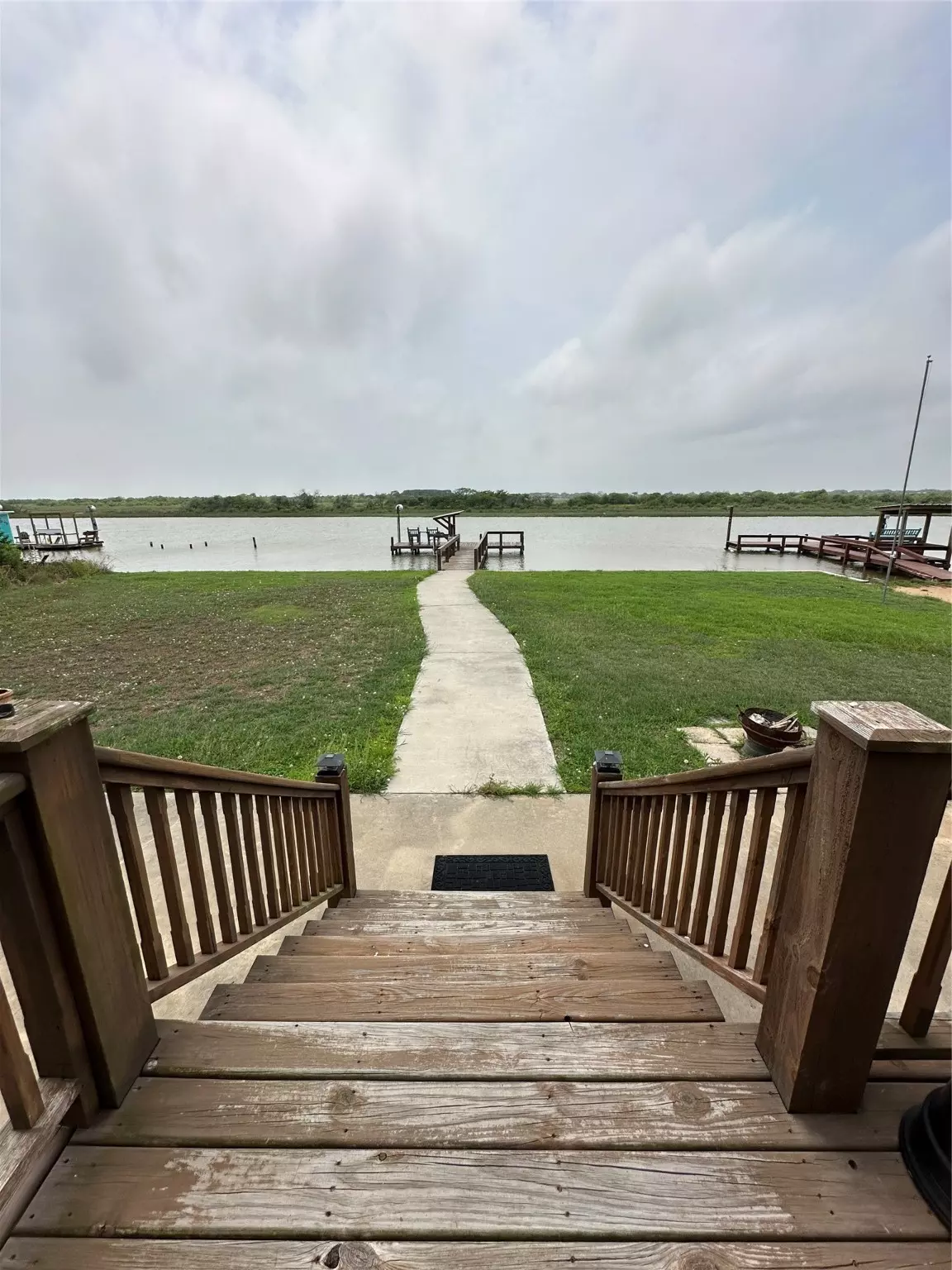 Sargent, TX 77414,822 SEAGULL ROAD
