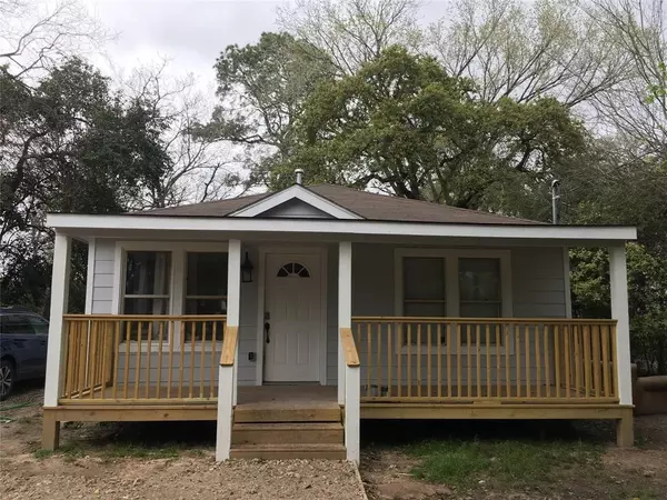 Houston, TX 77022,819 Eubanks ST