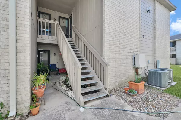 Pasadena, TX 77504,3919 Fairmont Pkwy #143