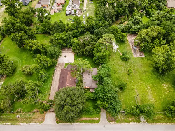 Houston, TX 77026,5618 Kashmere ST