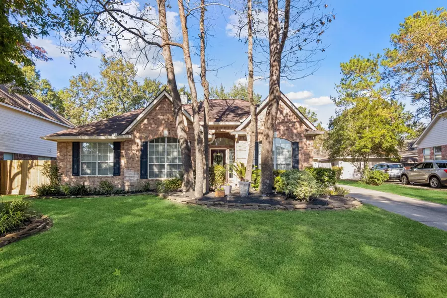 2922 Maple Bend DR, Kingwood, TX 77345