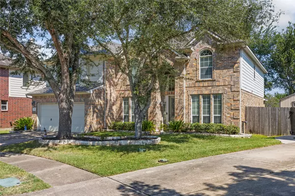 704 Almond Pointe, League City, TX 77573