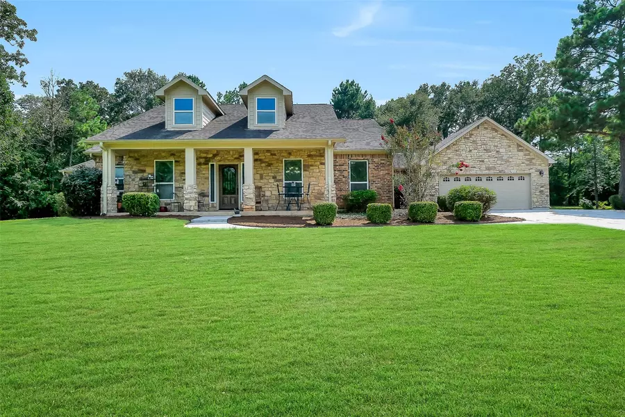 141 Lyndsey DR, Montgomery, TX 77316