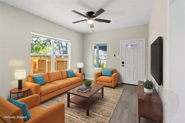 Houston, TX 77051,8402 Bassett ST