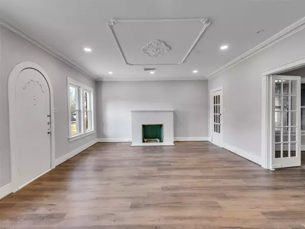 Houston, TX 77023,4625 Bell ST