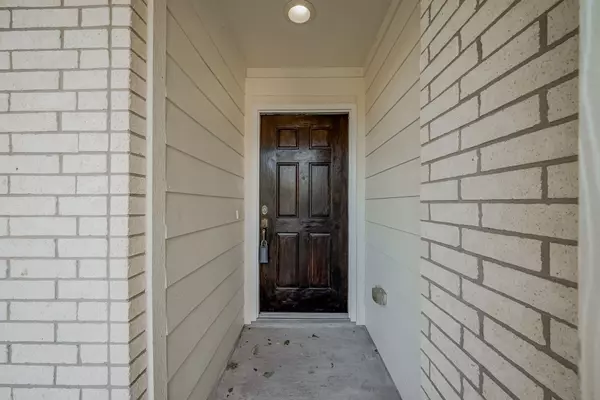 Sugar Land, TX 77498,9714 Angleside LN