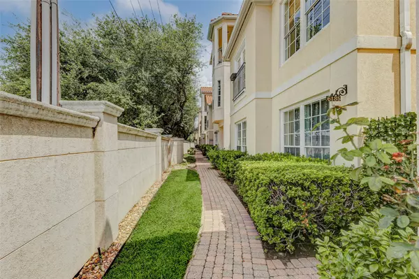 Houston, TX 77036,6131 Stoney Brook DR