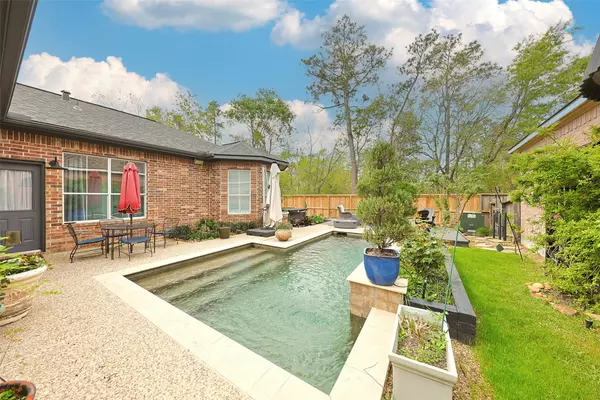 Shenandoah, TX 77381,63 N Crescendo Path PL