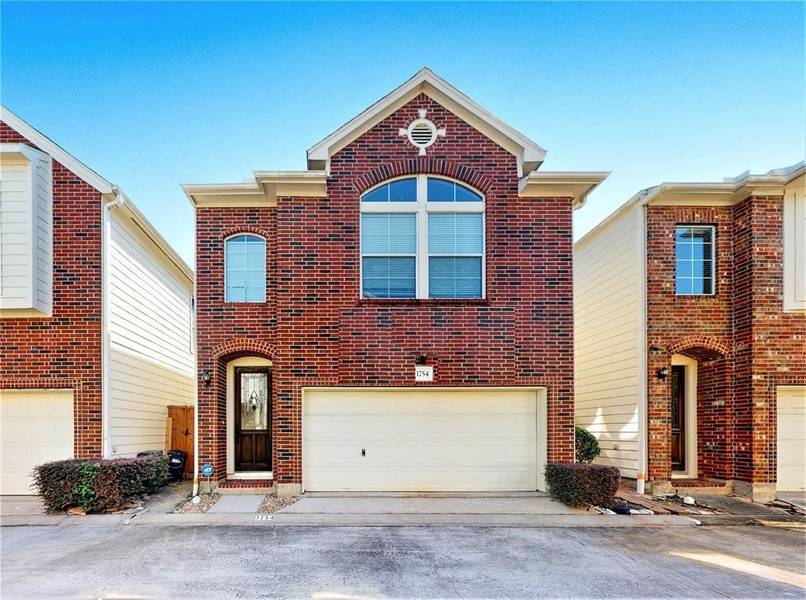 1754 Aden DR, Houston, TX 77003