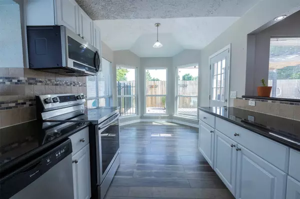 Sugar Land, TX 77478,3618 Honey Creek DR