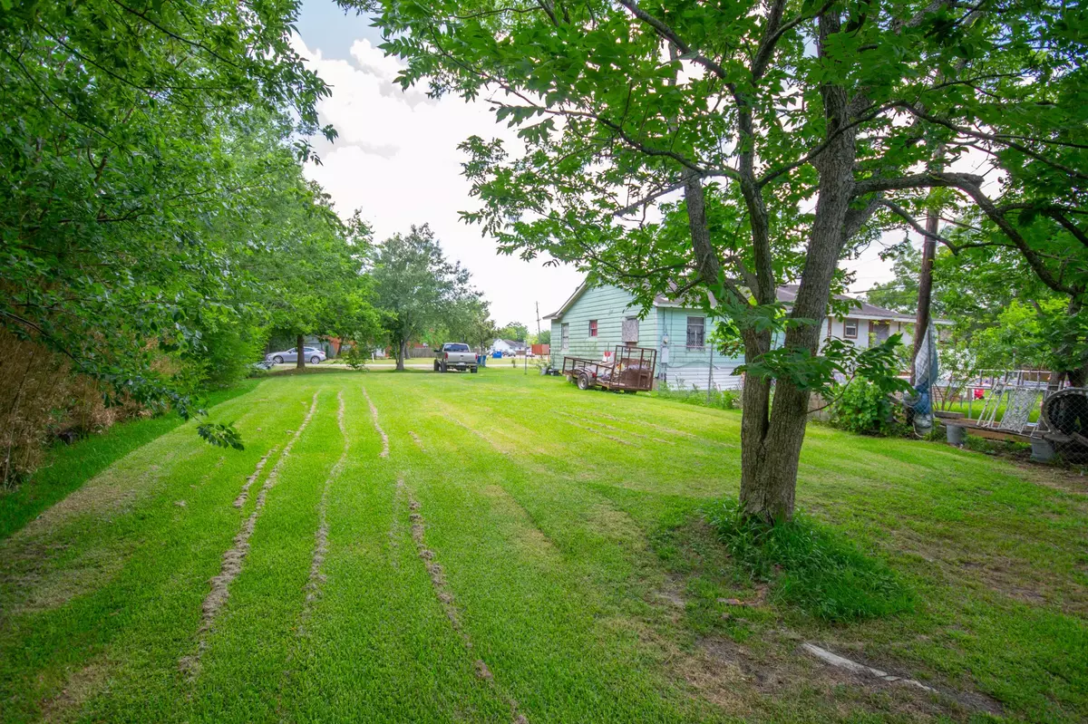 South Houston, TX 77587,313 Kentucky ST