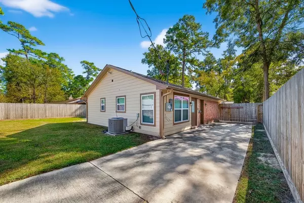 New Caney, TX 77357,2103 Woodway DR