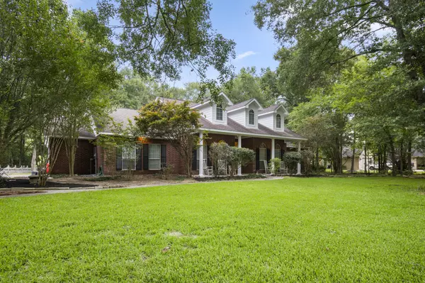 Huffman, TX 77336,26722 Winding River TRL