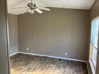 Shepherd, TX 77371,170 Page AVE