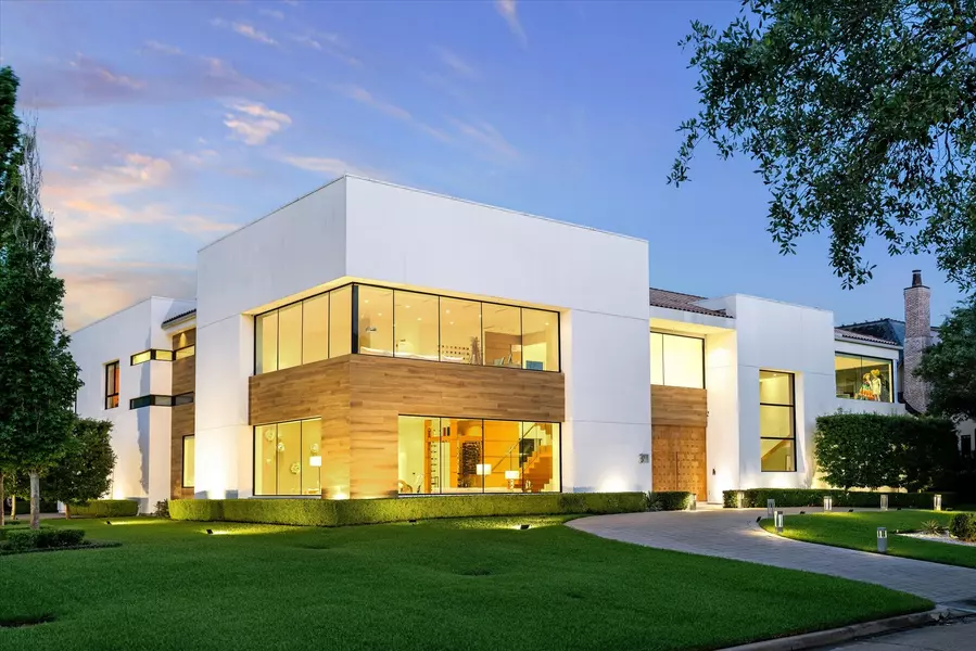 311 Brown Saddle ST, Houston, TX 77057