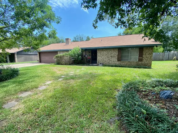 Crockett, TX 75835,126 Briar LN